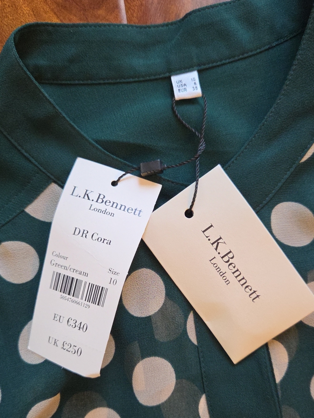 LK Bennett Cora Green And Cream Spotted Pleated Dress - Picture 14 of 16